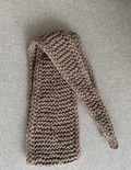 Handgefertigter brauner Mini-Strickschal Sophie aus Kaschmirgarn (Kopie)