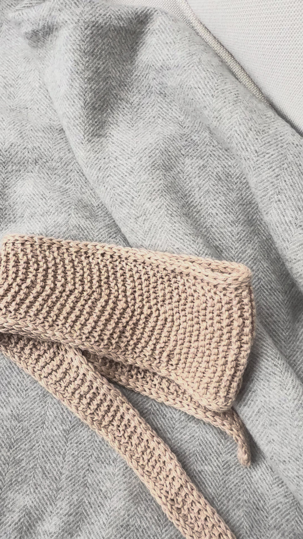 Handmade Knitted Beige Mini Scarf Neckwarmer Sophie Scarf Merino Yarn